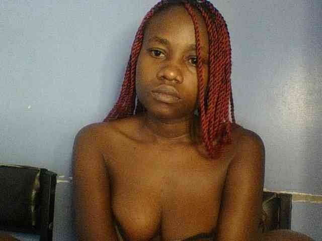 Cute-dall webcam