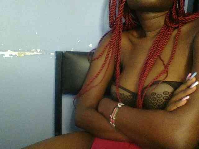 Cute-dall webcam