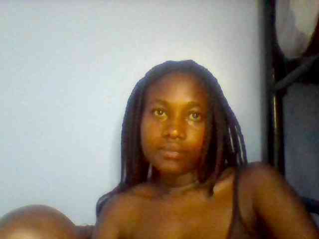 Cute-dall webcam