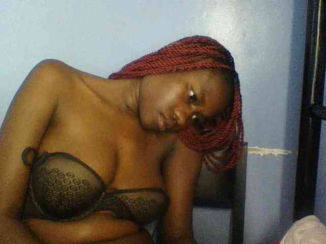 Cute-dall webcam