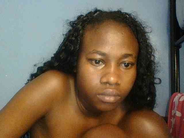 Cute-dall webcam