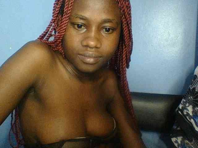 Cute-dall webcam