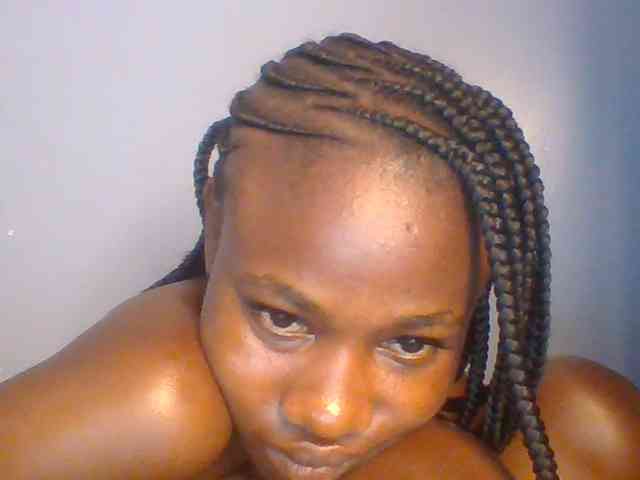 Cute-dall webcam