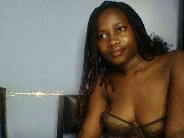 Cute-dall webcam