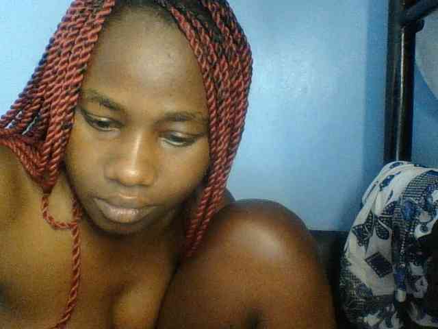 Cute-dall webcam