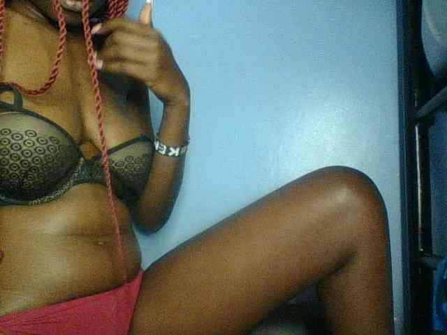 Cute-dall webcam