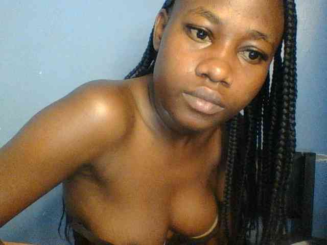 Cute-dall webcam