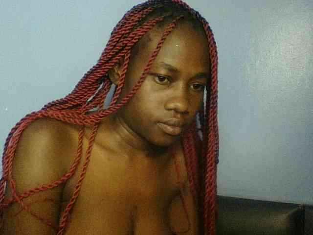 Cute-dall webcam