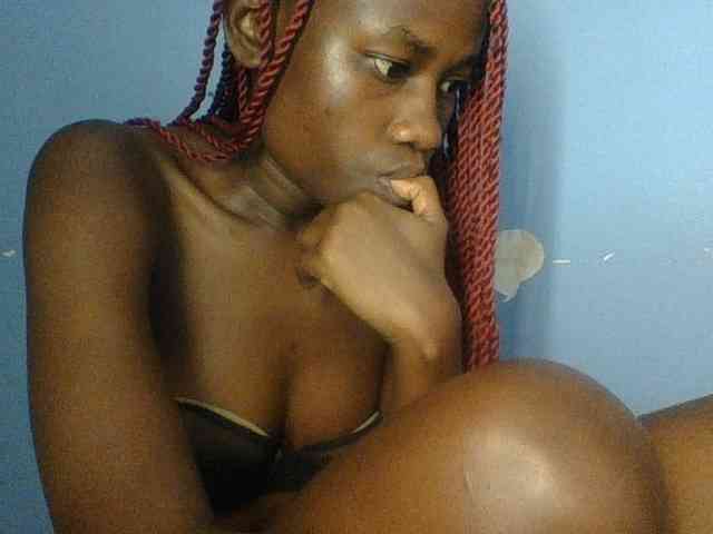 Cute-dall webcam