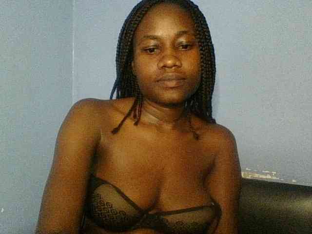 Cute-dall webcam
