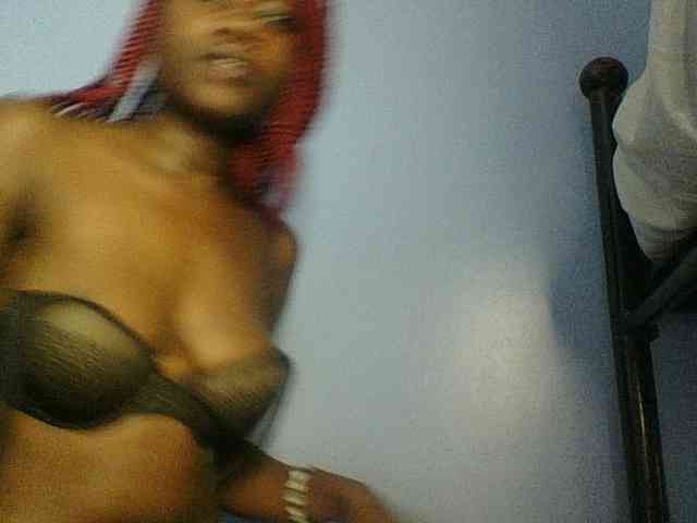 Cute-dall webcam