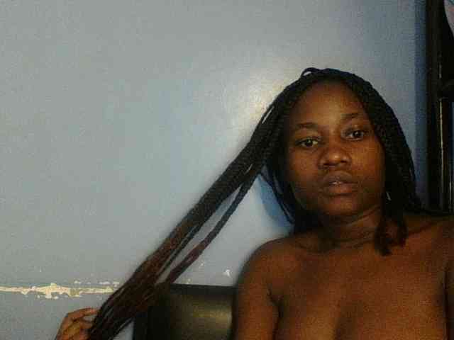 Cute-dall webcam