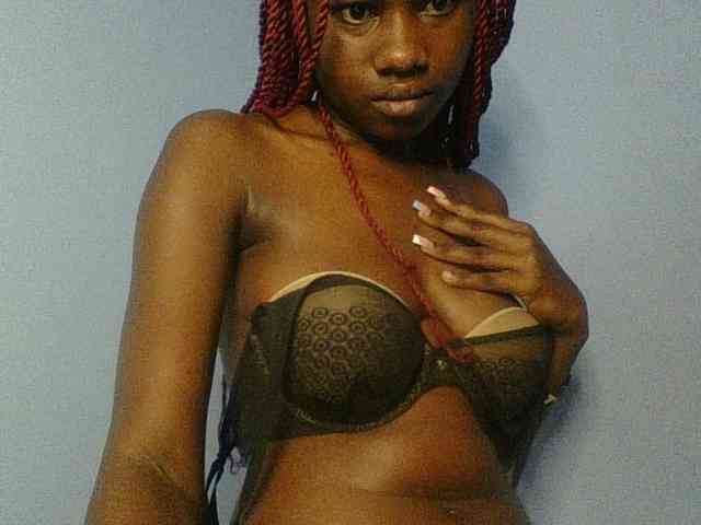 Cute-dall webcam
