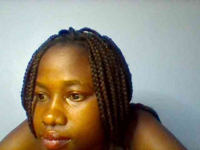 Cute-dall webcam