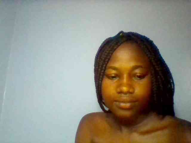 Cute-dall webcam