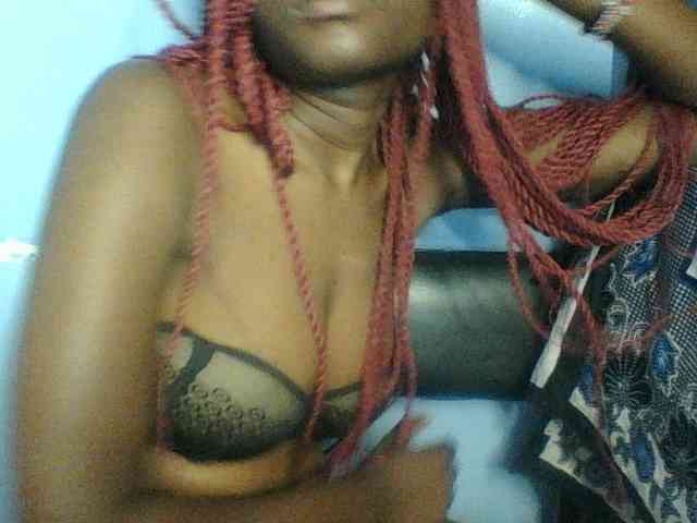 Cute-dall webcam