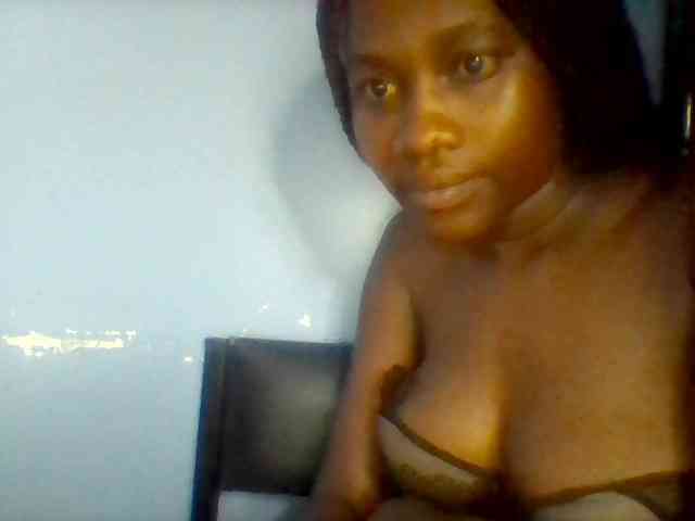 Cute-dall webcam