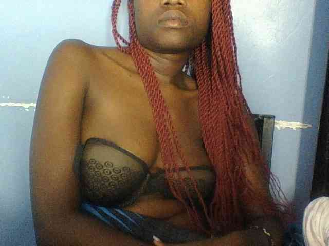 Cute-dall webcam