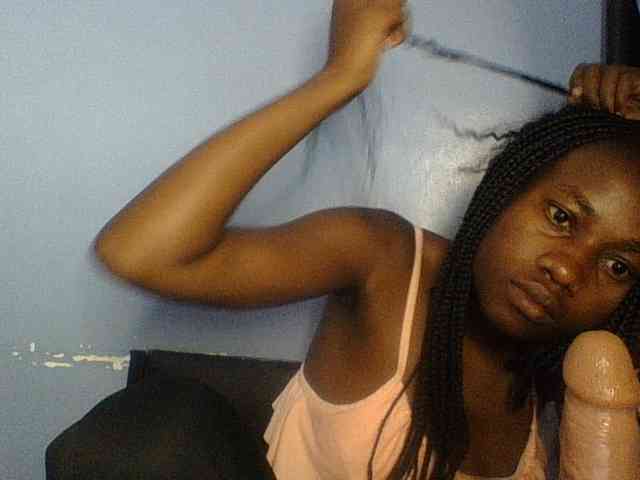 Cute-dall webcam