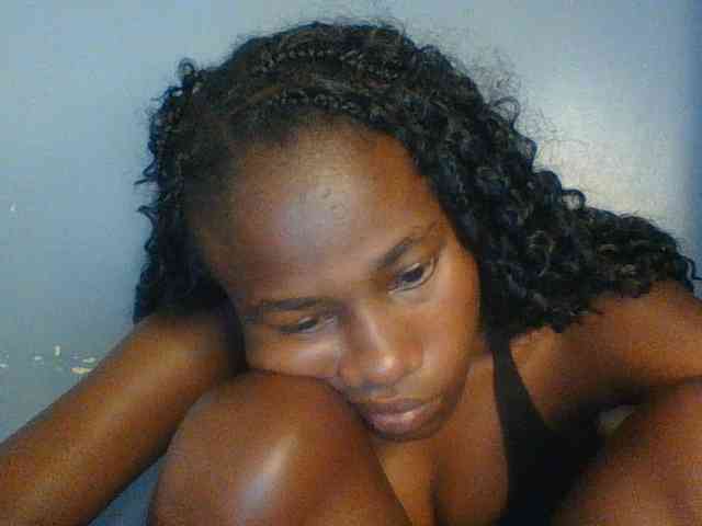 Cute-dall webcam