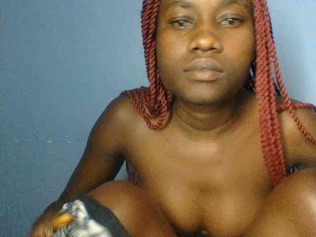 Cute-dall webcam