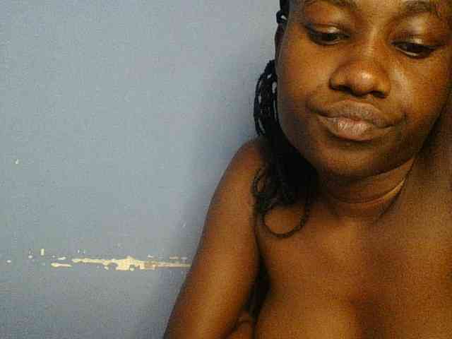 Cute-dall webcam