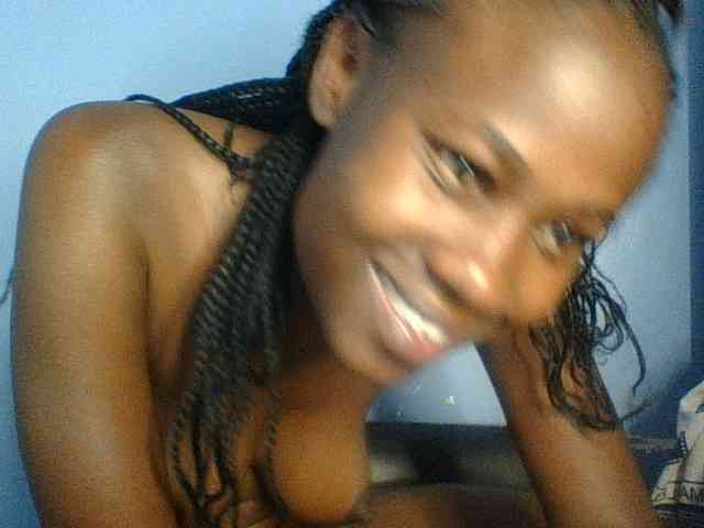 Cute-dall webcam