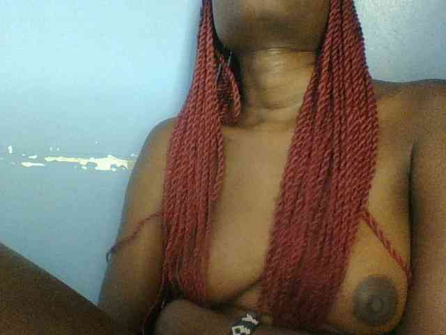 Cute-dall webcam