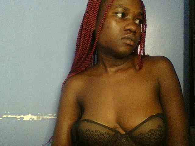 Cute-dall webcam