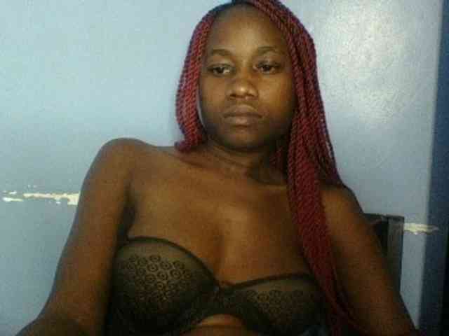 Cute-dall webcam