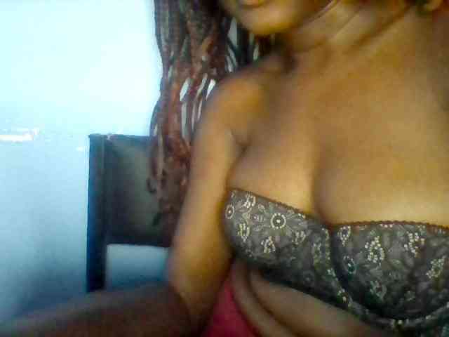Cute-dall webcam