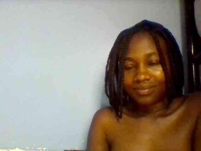 Cute-dall webcam