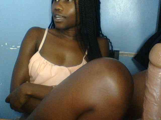 Cute-dall webcam