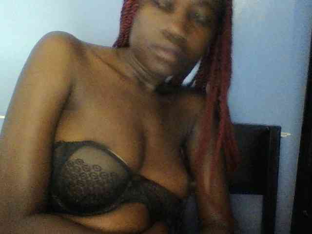 Cute-dall webcam