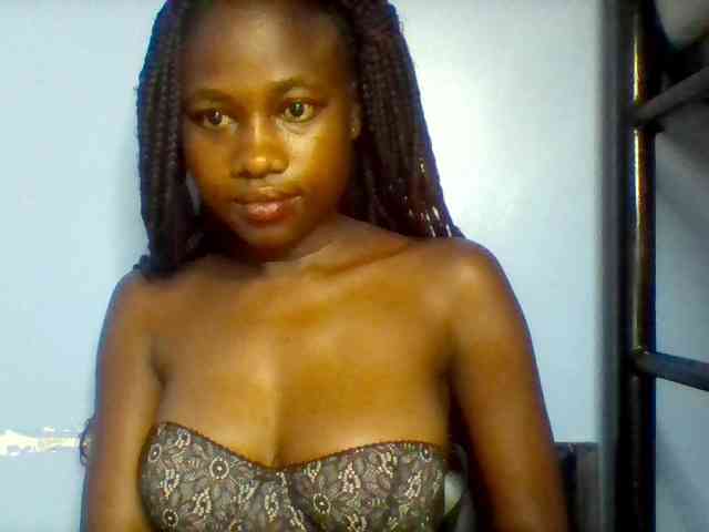 Cute-dall webcam