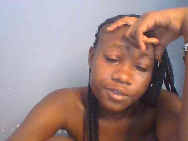 Cute-dall webcam