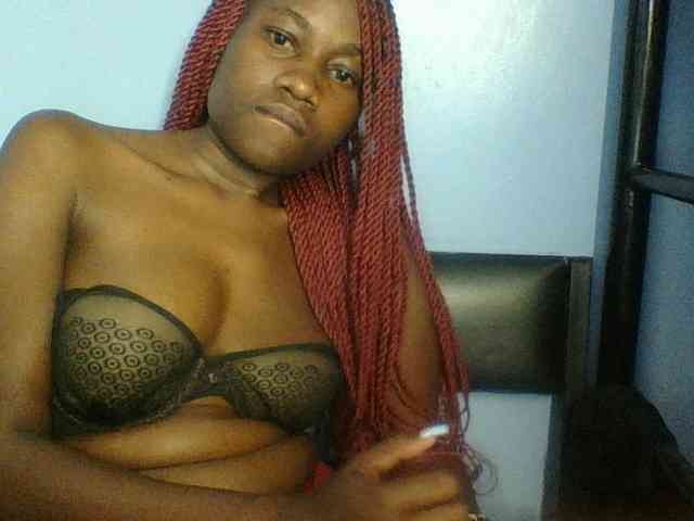 Cute-dall webcam