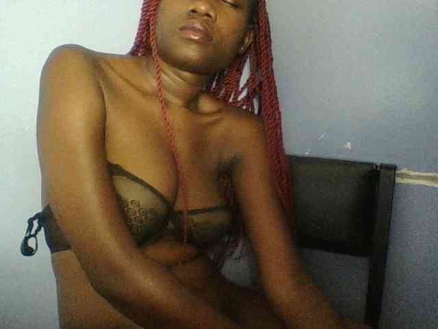 Cute-dall webcam