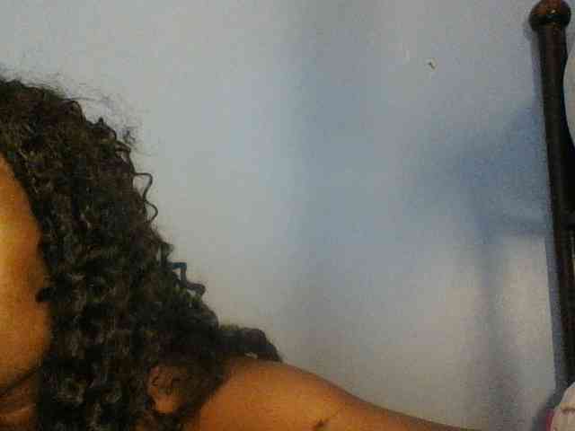 Cute-dall webcam