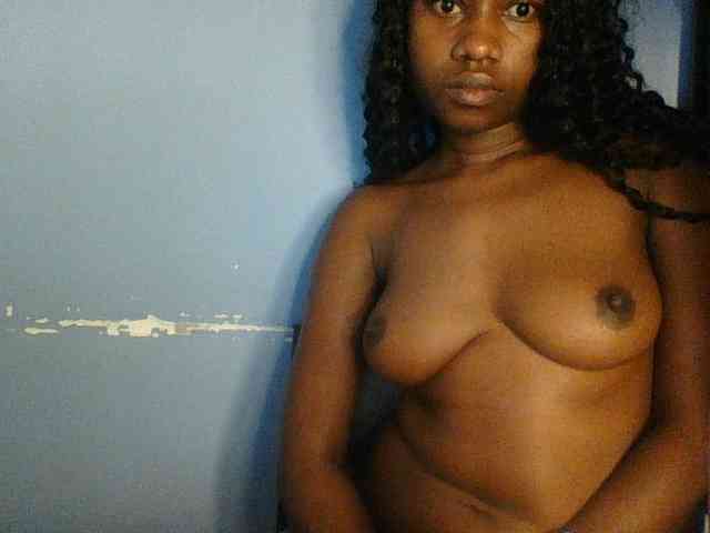 Cute-dall webcam