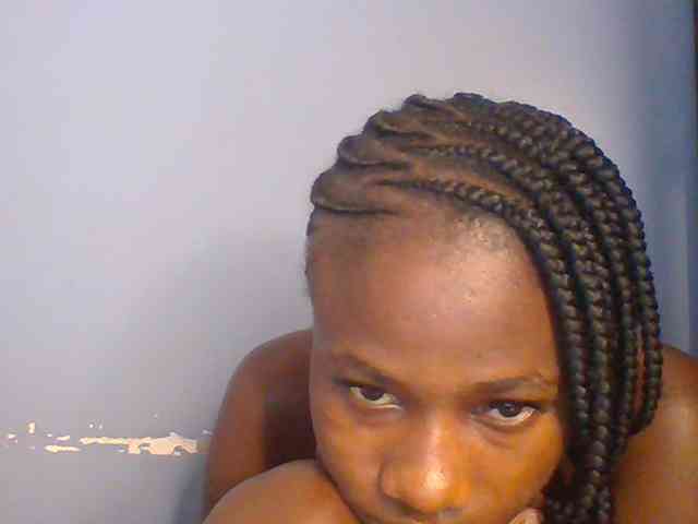 Cute-dall webcam