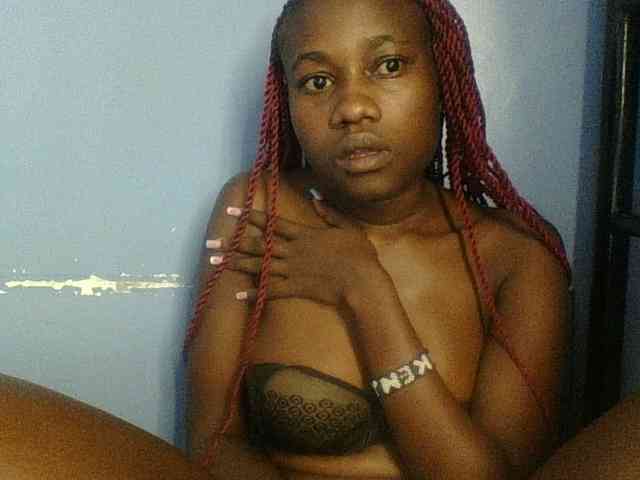 Cute-dall webcam