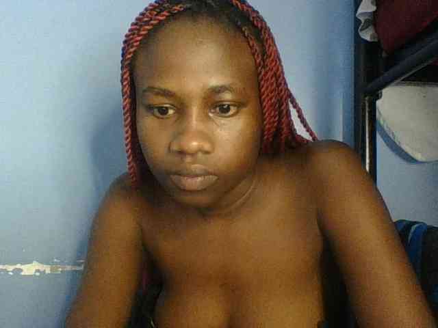Cute-dall webcam