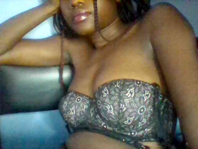 Cute-dall webcam