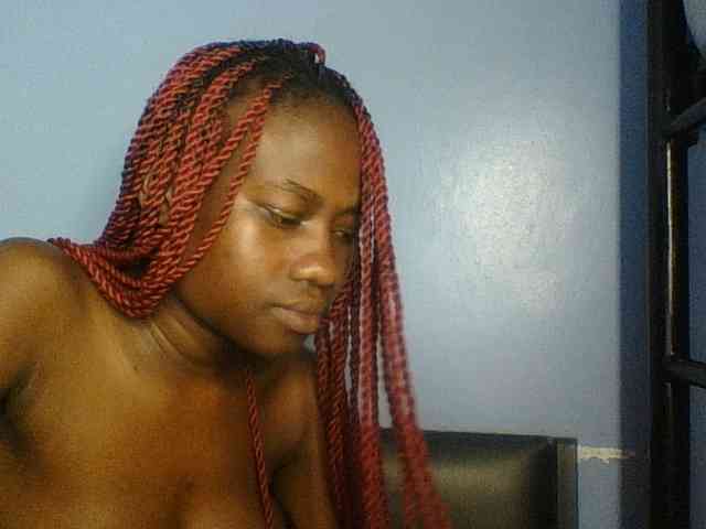 Cute-dall webcam