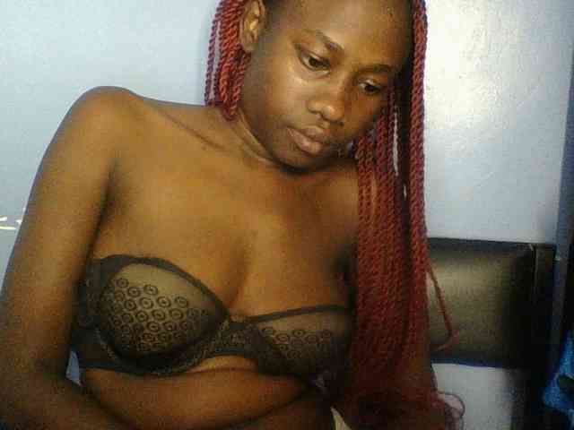 Cute-dall webcam