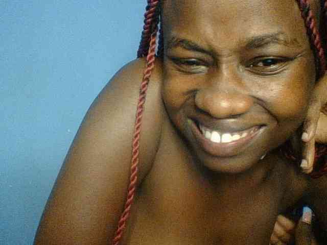 Cute-dall webcam