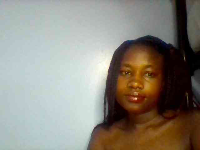 Cute-dall webcam
