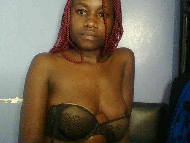 Cute-dall webcam