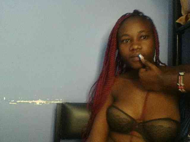 Cute-dall webcam